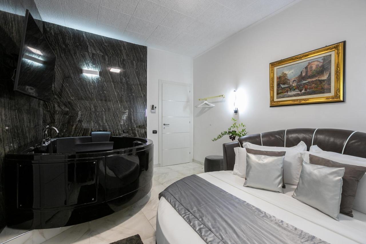 Gregorio VII Luxury Suites San Damaso Rome Exterior photo